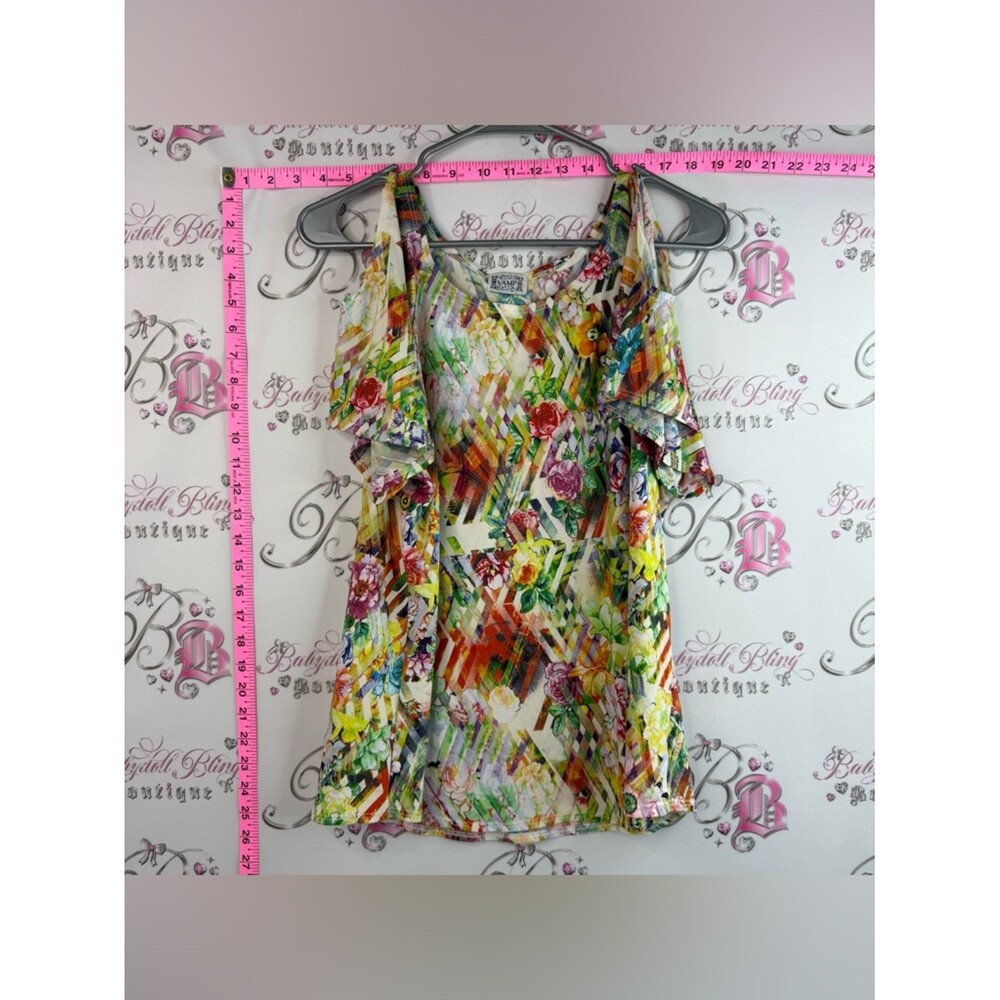 Vamp t-shirt, flowers, rainbow Floral Cold-Shoulder Short Sleeve Top - Multi